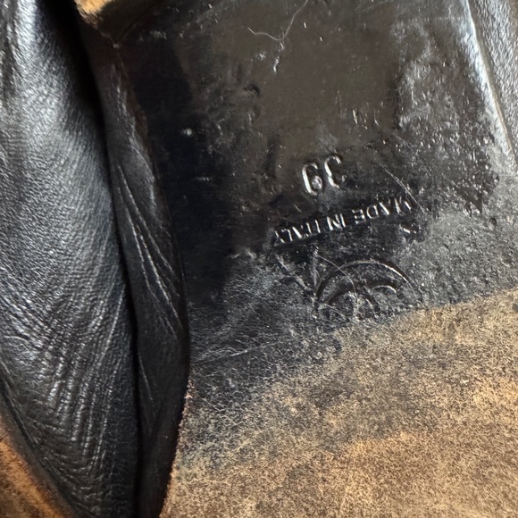 CHANEL • Cap Toe Ballet Flats • Black • 39 - Picture 6 of 8